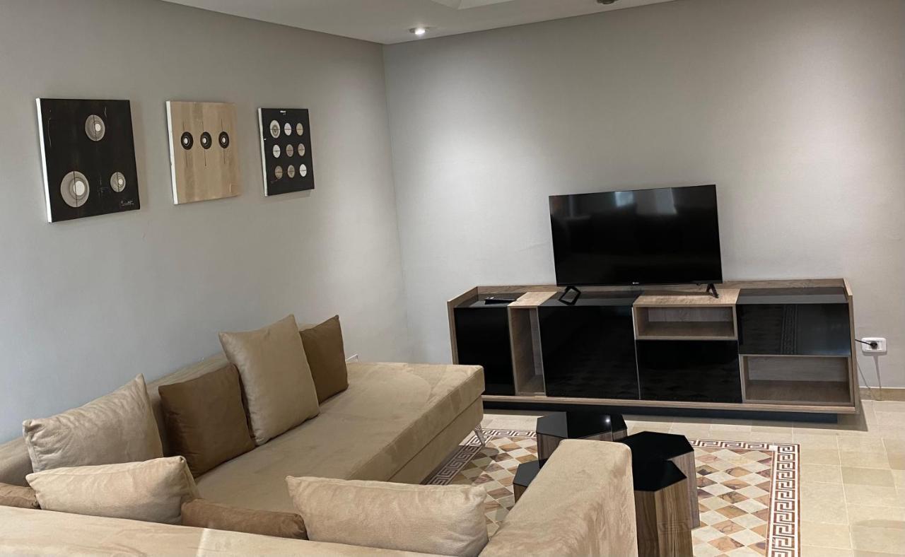 Palace Luxury Apartment-2 Bdr Апартаменты Тунис
